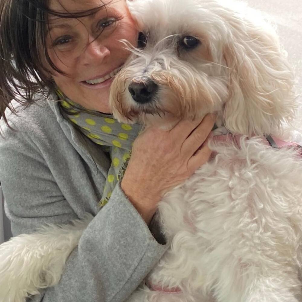 Meet your Posher, Debbie